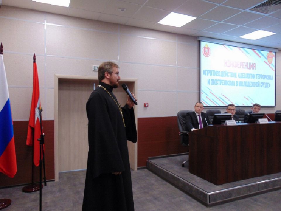 Священник окормляющий тульское казачество рассказал про интернет безопасность