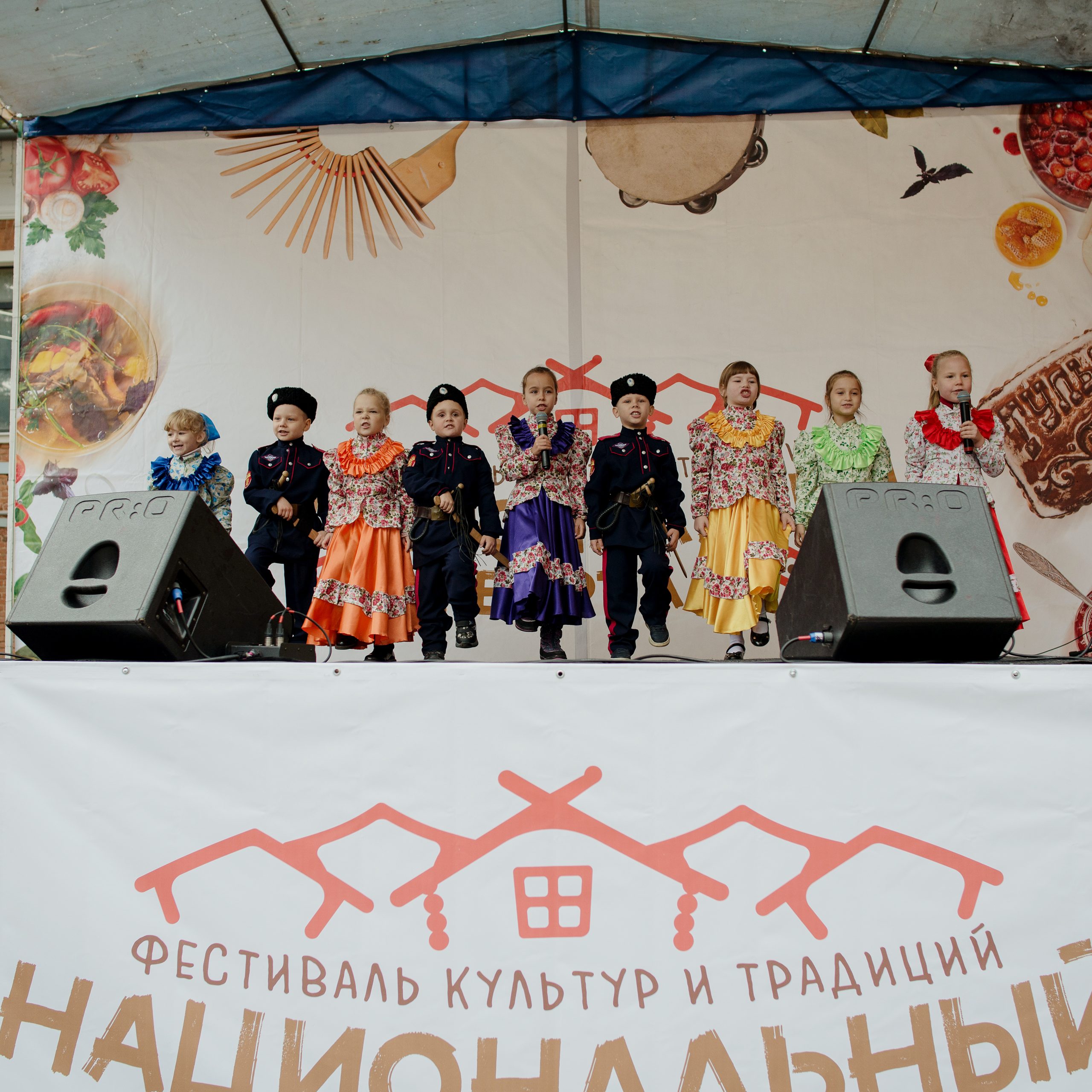 Тульские казаки на фестивале «Национальный квартал»