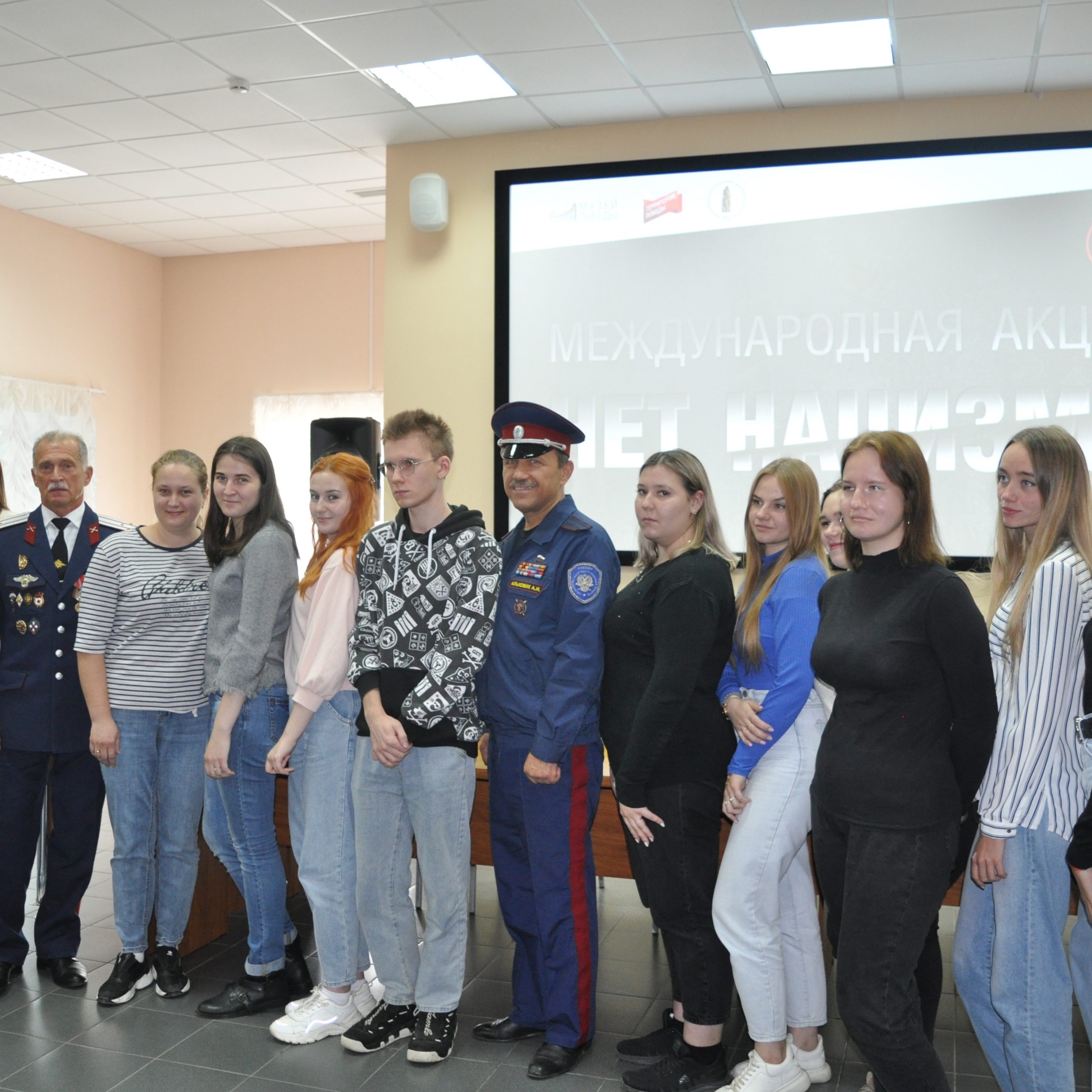 Атаман Альховик принял участие в выставке проектов «Обыкновенный нацизм» и «Слезы Донбасса»