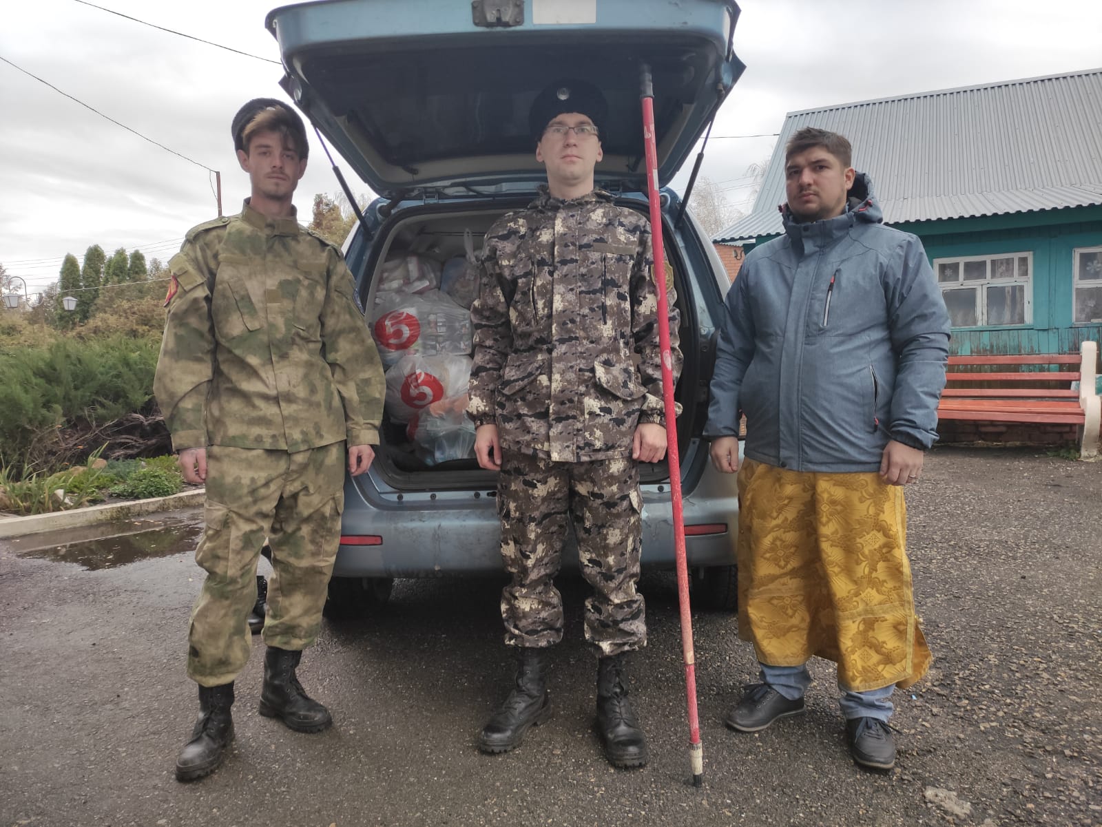 Тульские казаки и жители продолжают оказывать гуманитарную помощь жителям и военнослужащим ЛДНР.